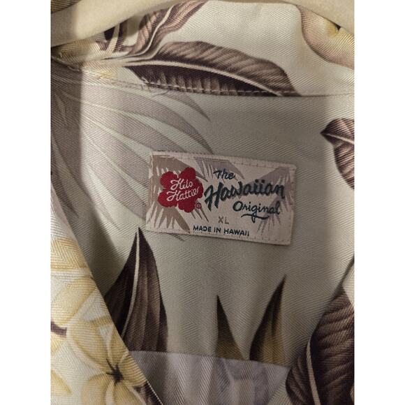 Hilo Hattie Hawaiian Shirt Mens XL Light Green Short Sleeve Button Up Aloha NWT - Picture 2 of 10